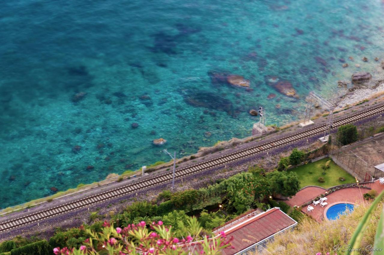 Il Signo Cocco Mare Apartment Taormina Eksteriør billede